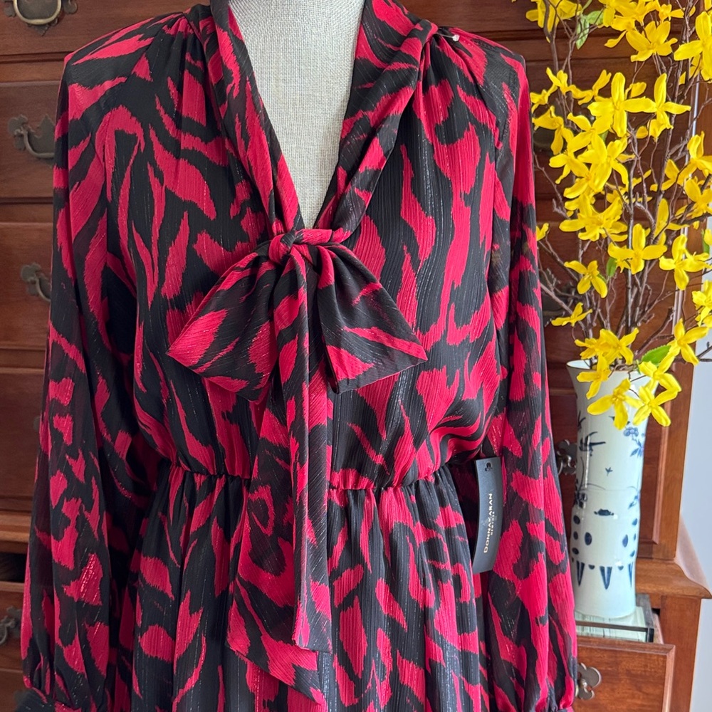 Donna Karan Women’s Chiffon Shirt Midi Red Multi Print Dress Size 12 NWT - Picture 10 of 10